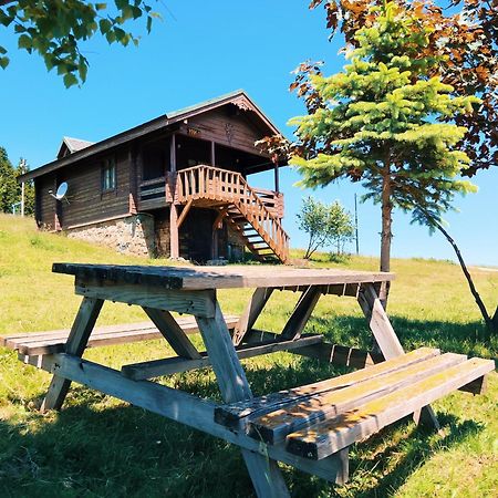 Kuembet Dag Evi Villa Eksteriør bilde