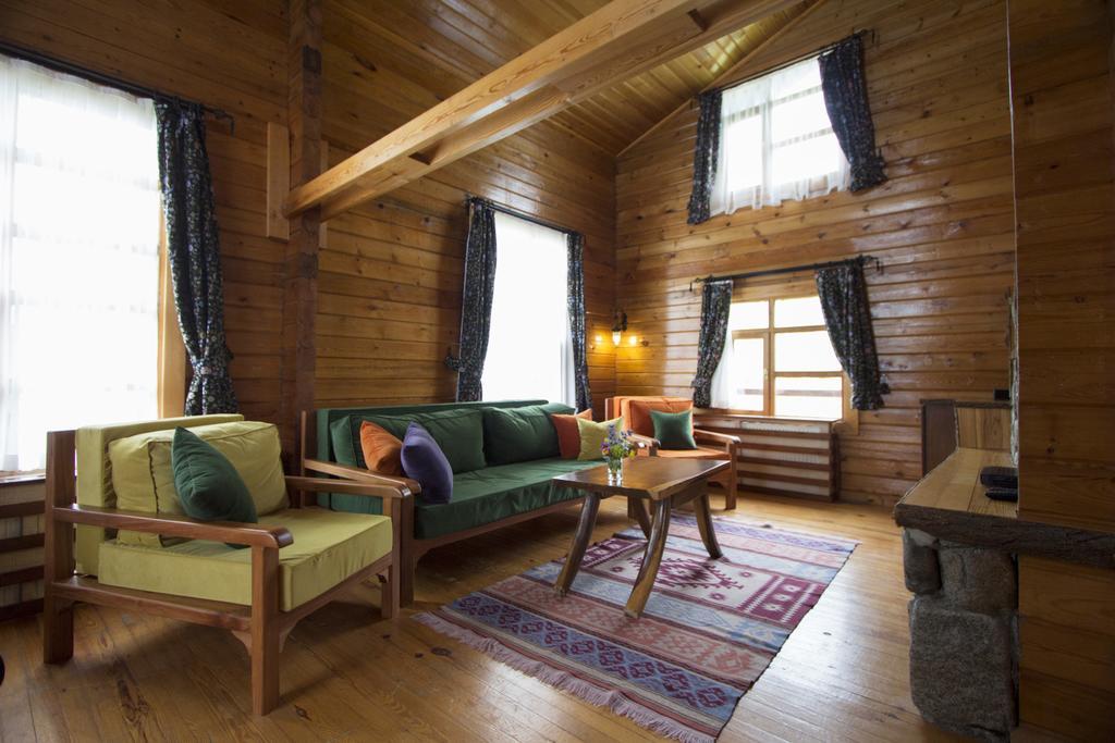 Kuembet Dag Evi Villa Eksteriør bilde