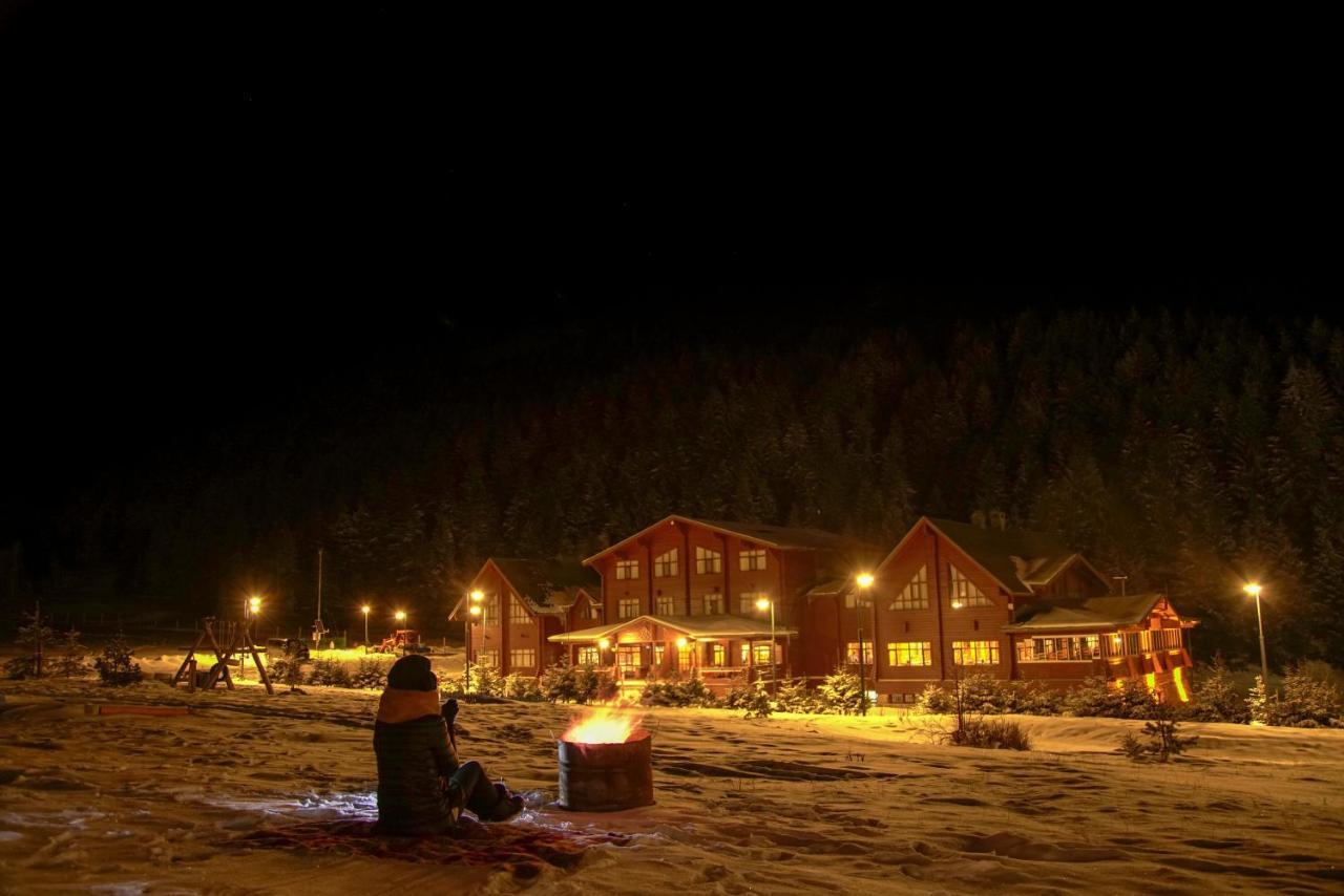 Kuembet Dag Evi Villa Eksteriør bilde